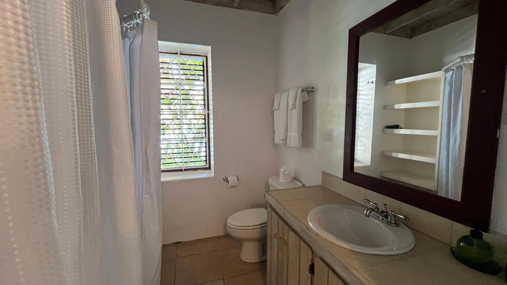 Authentic St, Lucian Experience At Prestigious 2-Bed Villa - Colibri Cottage Villa Soufriere 0*,  Saint Lucia