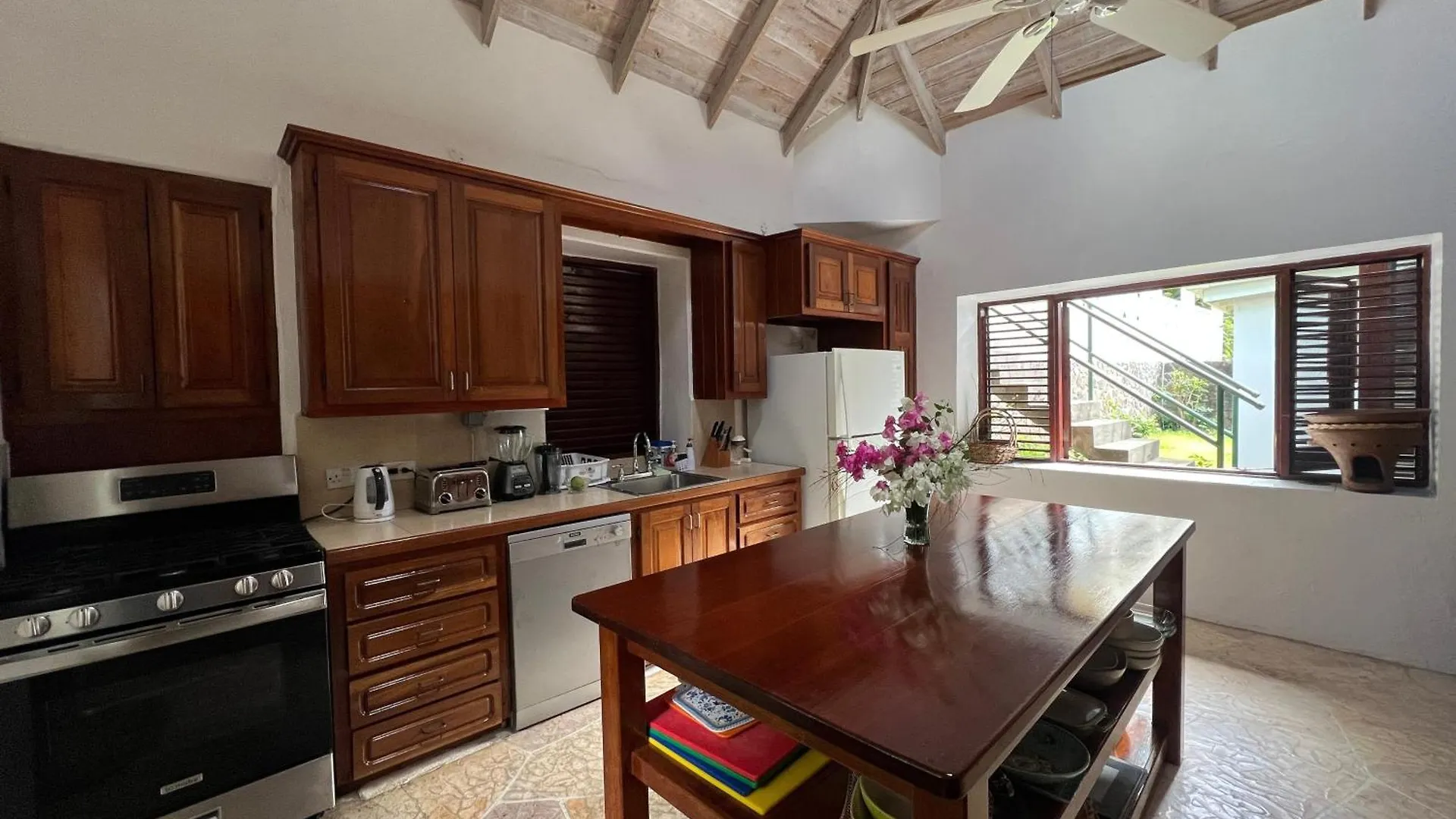 Authentic St, Lucian Experience At Prestigious 2-Bed Villa - Colibri Cottage Villa Soufriere 0*,  Saint Lucia
