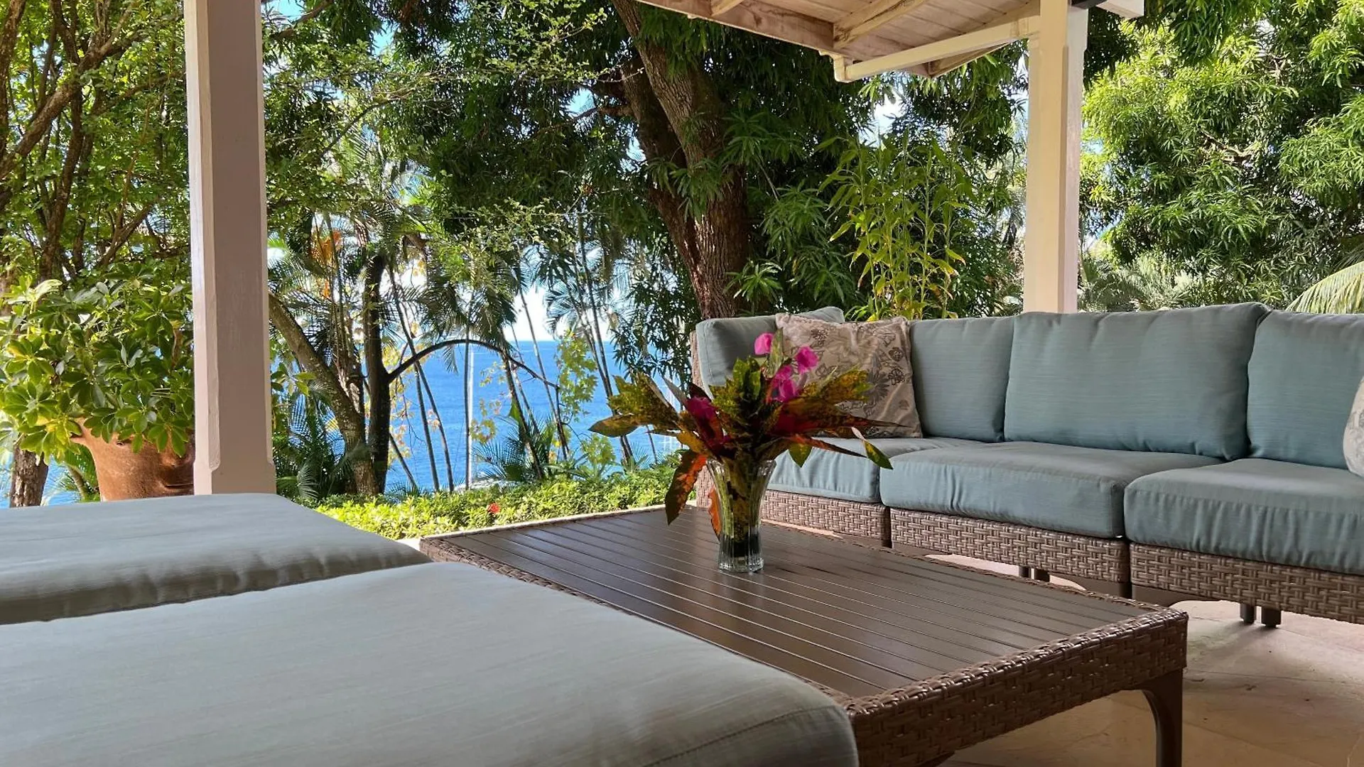Authentic St, Lucian Experience At Prestigious 2-Bed Villa - Colibri Cottage Villa Soufriere 0*,  Saint Lucia